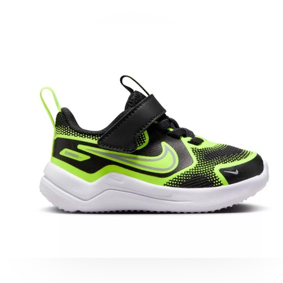 Nike BLACK/WLFGRY Lightweight Breathable Durable Cosmic Runner Sneakers - Picture 3 of 8